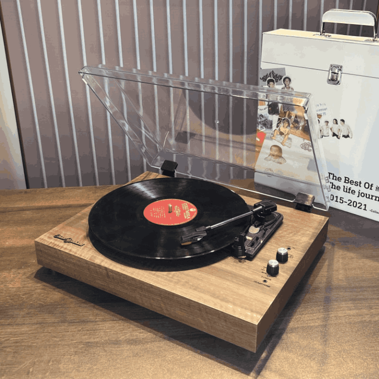 Hi-Fi high-end vinyl record player