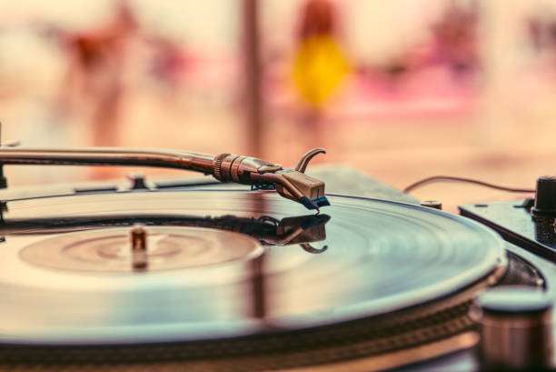 vinyl record player affect sound quality